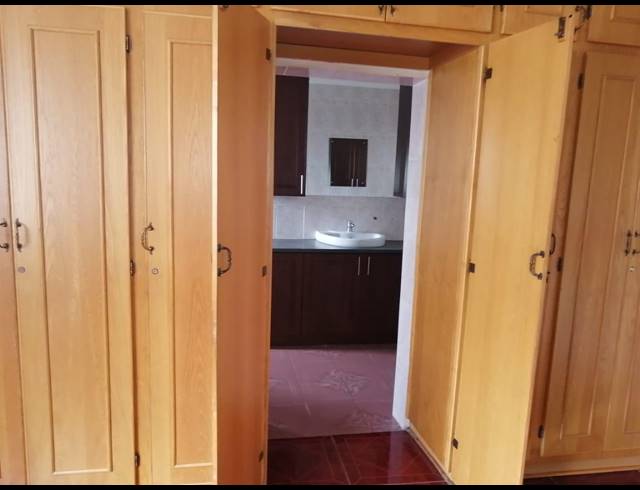 1 BEDROOM FLAT RENTED IN LENNOXTON